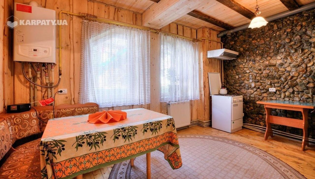 Villa Gutsulska Oselya à Yaremtche Extérieur photo