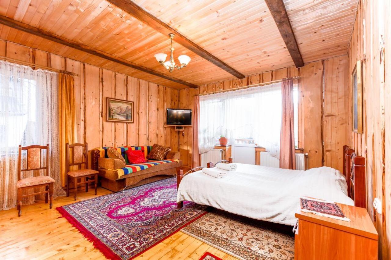 Villa Gutsulska Oselya à Yaremtche Extérieur photo